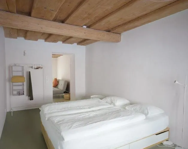 Herzige In Altem Gemaeuer דירה לינץ